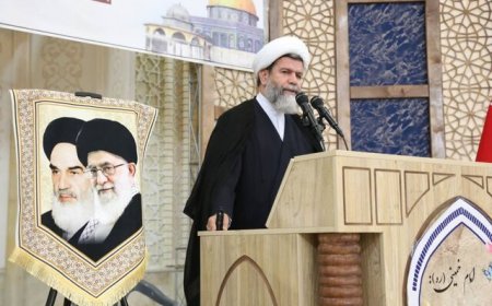 امام جمعه موقت شیراز: کسب‌وکارها برای تحقق «سرمایه‌گذاری برای تولید» توسعه پیدا کند