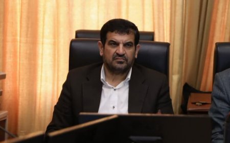 نماینده آبادان: مشکلات بازارچه اروندکنار باید در یک ماه آینده تعیین‌تکلیف شود