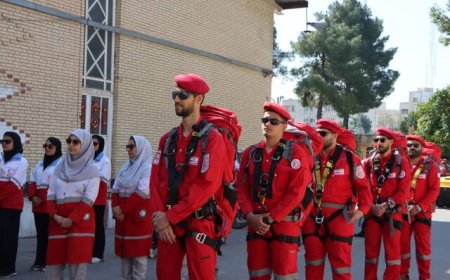 اعزام تیم‌های واکنش سریع و بالگرد هلال‌احمر فارس به بندرعباس