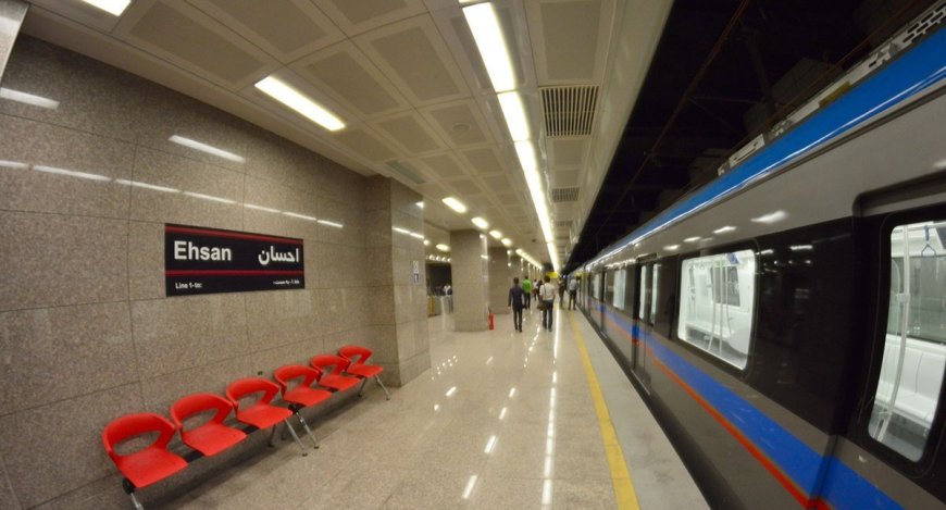 افزایش تعداد واگن‌های خطوط مترو شیراز/ رفتارهای ترافیکی در ساماندهی ترافیک حرف نخست می‌زند