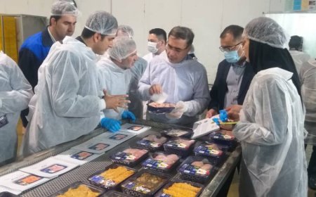 بازدید سرپرست معاونت هماهنگی امور اقتصادی استانداری فارس از کارخانجات سالیذ مرغ