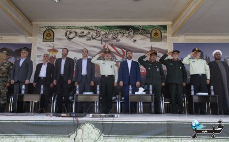 گزارش تصویری از صبحگاه مشترک نیروهای مسلح استان فارس به مناسبت سالروز آزادسازی خرمشهر