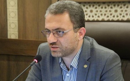 رییس کمیسیون حمل و نقل، ترافیک و عمران شورا خبرداد: کاهش 50 درصدی تخلفات خودرویی با اعمال  جرایم در شیراز