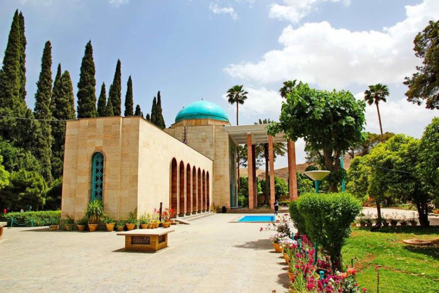 کاهش ۹۶ درصدی بازدید از اماکن تاریخی فارس در سایه شرایط جنگی