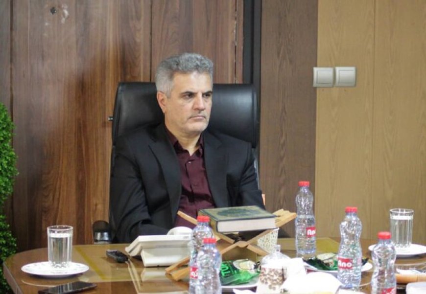 فرماندار شیراز: معلم گرفتار معیشت نمی‌تواند آینده‌ساز باشد