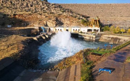 آغاز عملیات رهاسازی ۴۰ میلیون مترمکعب حقابه تالاب بختگان