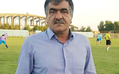یک پیشکسوت: خیلی از مربیان فقط دنبال افزایش صفرهای قراردادشان هستند/ تا ۱۰۰ سال دیگر هم حرفه‌ای نمی‌شویم