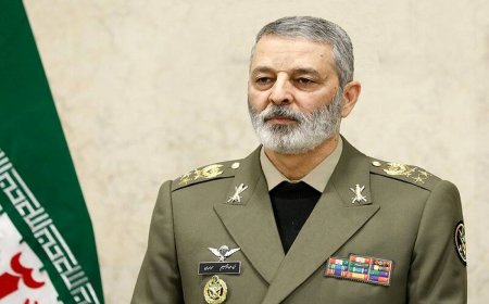 فرمانده ارتش: از طرف رهبر انقلاب مامور به انتقام شدیم