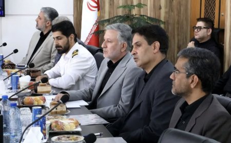 تشکیل کارگروه مشترک ایران و عراق برای ارتقای خدمات دریایی به زائران اربعین در خرمشهر