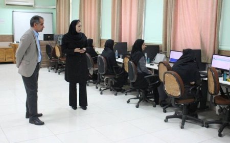 برگزاری آزمون فرهنگیان برای اعزام به مدارس خارج از کشور در بوشهر