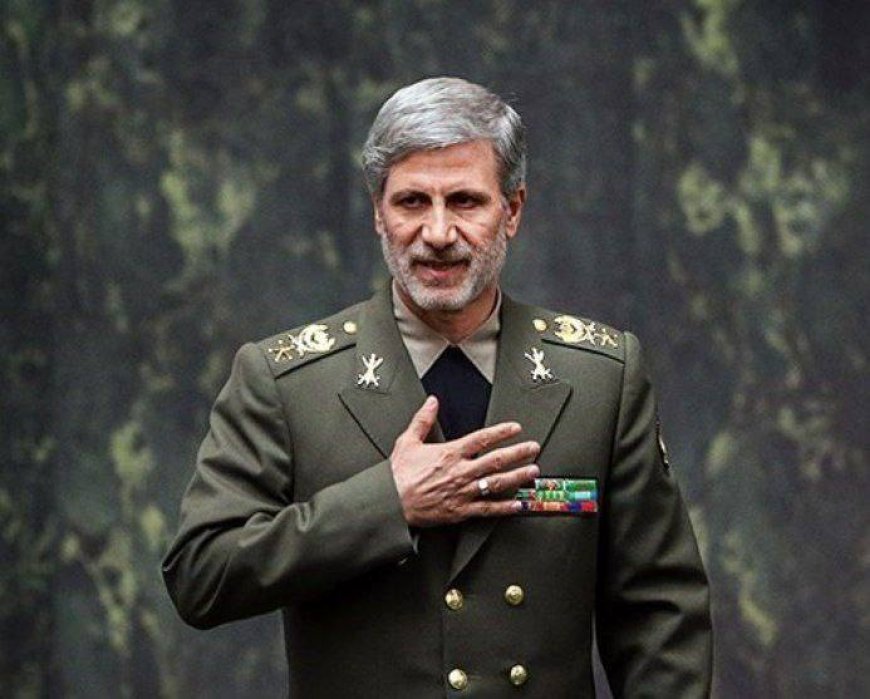 امیر سرلشکر حاتمی فرمانده ارتش جمهوری اسلامی ایران شد