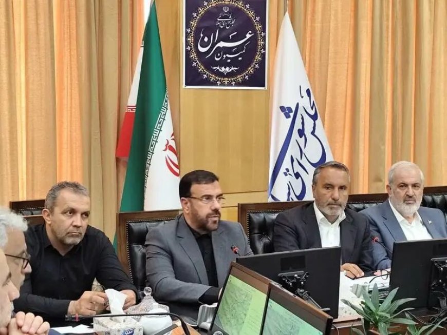 تاکید استاندار فارس بر تسریع پروژه انتقال آب دریا