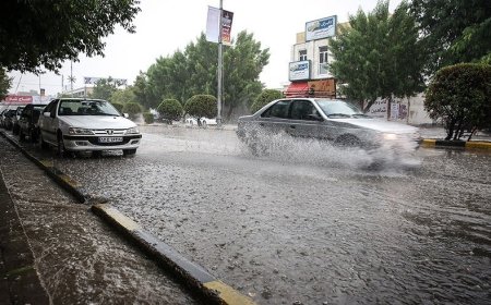  آبگرفتگی خیابان‌ها در نورآباد فارس 18 مرداد