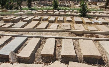 تعرض به گورستان تاریخی دارالسلام شیراز؛ میراث هزارساله در خطر
