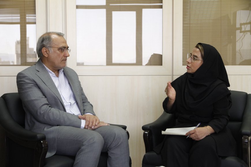 بایدها و نبایدهای روزنامه نگاری در جامعه کنونی و تحولی که خبرنگاری مدرن می‌طلبد