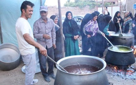 جشن سنتی دوشاب‌پزان در بوانات
