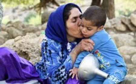 واژه مقدس مادر در فرهنگ لری