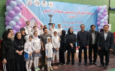 فارس نایب قهرمان  رقابت های بدمینتون دختران نونهال کشور شد
