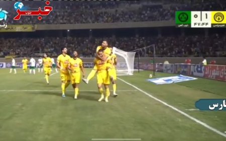 ادامه درخشش فجر با برد مقابل ذوب آهن/ رضا اسدی با گل شروع کرد