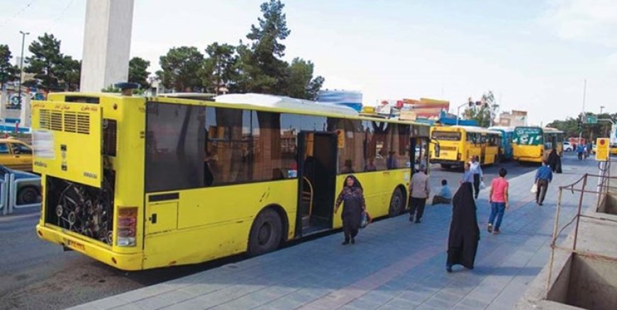 برخورد ۲ دستگاه اتوبوس خط واحد در شیراز