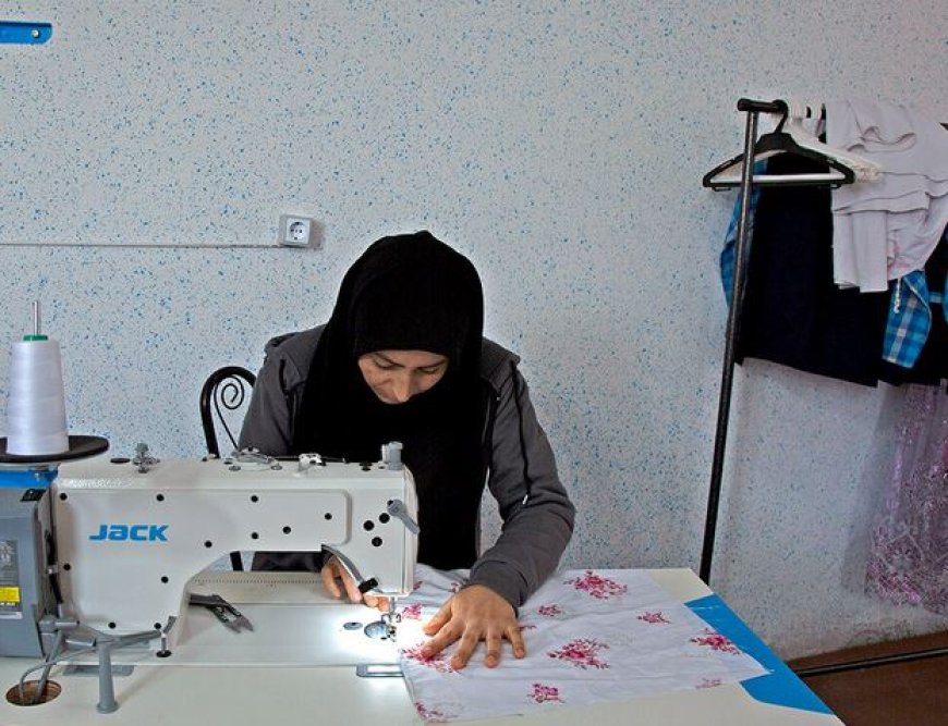 اشتغال‌زایی برای ۸۰ بانوی بندرعباسی با افتتاح ۱۳ کارگاه خیاطی