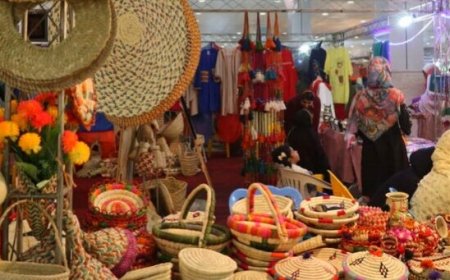 بازدید رئیس‌جمهور از نمایشگاه هنر و توانمندی‌های ساحل‌نشینان هرمزگان