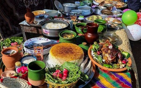 فیلم/برپایی جشنواره غذا ،بازی های سنتی وصنایع دستی در روستای مشتان کازرون