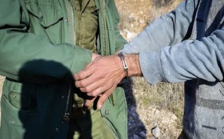 بازداشت ۴ شکارچی غیرمجاز در ایذه؛ کشف سلاح شکاری و پرندگان مهاجر