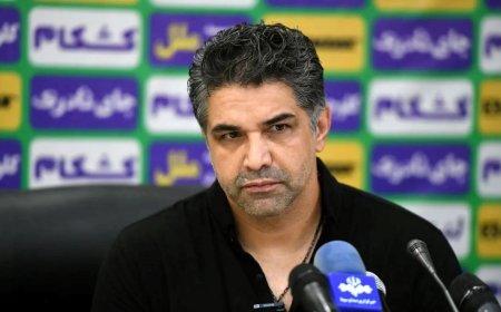 پیروز قربانی: فجرسپاسی فوتبال شناسنامه‌دار بازی می‌کند