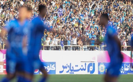 استقلال با پیروزی پرگل مقابل فجرسپاسی صدرنشین لیگ شد