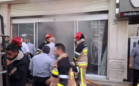 نجات ۷ شهروند از حریق پاساژ آریا در اهواز