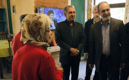 معاون وزیر کشور در شیراز: درمان پایدار و آموزش داوطلبانه، کلید موفقیت در مقابله با اعتیاد
