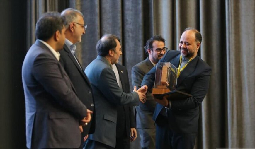 شیراز با دو پروژه برگزیده در جایزه جهانی «خشت طلایی» درخشید