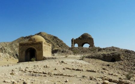 تملک کاروانسرای تاریخی کنار سیاه فیروزآباد