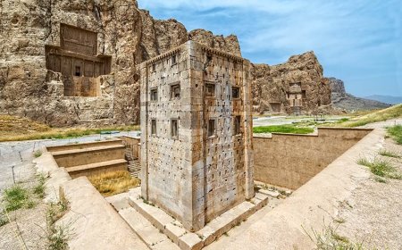 فرونشست زمین تهدیدی برای میراث هخامنشی؛ نقش رستم زیر ذره‌بین کارشناسان