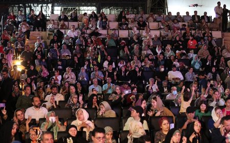 استقبال گسترده گردشگران از جشن بزرگ ریحانه النبی در کیش