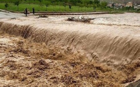 وضعیت قرمز در گراش؛ امدادرسانی و جست‌وجو برای فرد مفقودی ادامه دارد