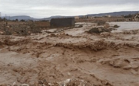 عشایر جاسک پنج روز در محاصره سیلاب؛ کمبود غذا و نبود امدادرسانی