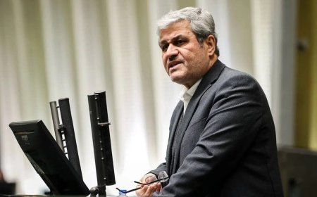 تاجگردون: لایحه بودجه ۱۴۰۵ انقباضی و سختگیرانه است