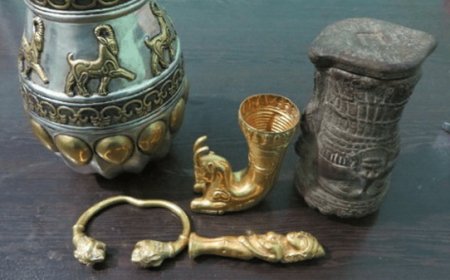 کشف اشیای تاریخی میلیاردی در بندرکنگ هرمزگان