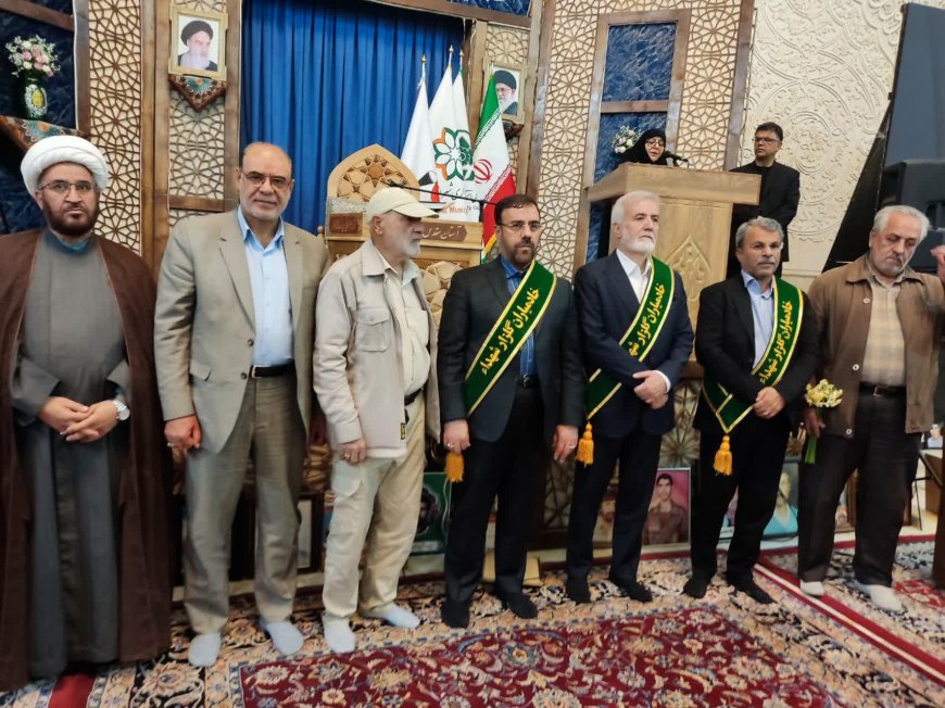 تجلیل از صبر و ایثار٣٠٠ مادر و همسر شهید در شیراز