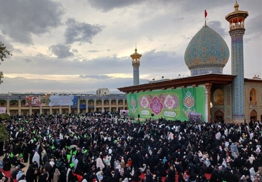 اجتماع بانوان شیرازی در شاهچراغ(ع) به مناسبت جشن «میثاق فاطمی»