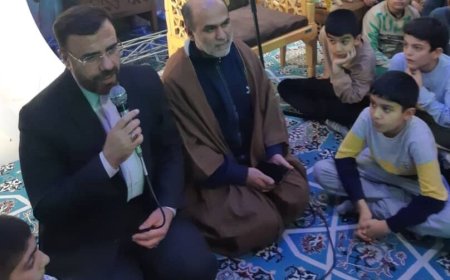 استاندار فارس: اعتکاف، فرصت ارزشمند تقویت فضیلت‌های انسانی است