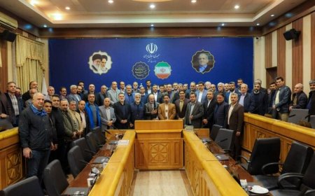 امیری: مسائل و مطالبات بازاریان شیراز با جدیت پیگیری می‌شود