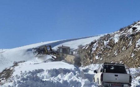 جاده‌ها یخ‌زده و تردد فقط با زنجیرچرخ امکان‌پذیر