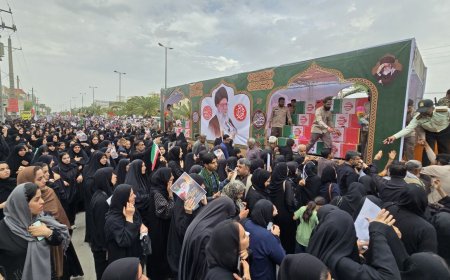 پیکر ۲۱ شهید غیرنظامی در لامرد فارس تشییع شد