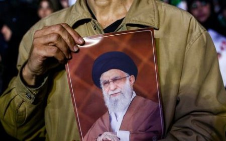 دعوت از مردم برای مراسم وداع با پیکر مطهر رهبر شهید انقلاب اسلامی
