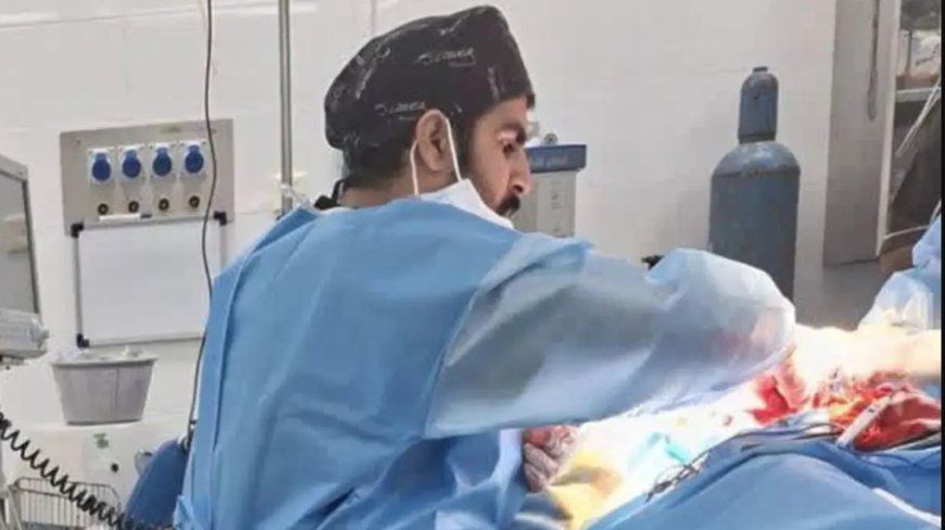 فداکاری پزشک مجروح در اتاق عمل بیمارستان لامرد