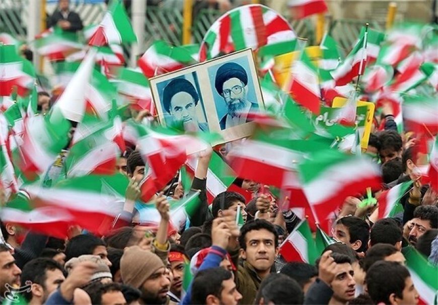 تمام دست و پا زدن‌های امپراتوری رو به زوال آمریکا برای حفظ موقعیت خود است