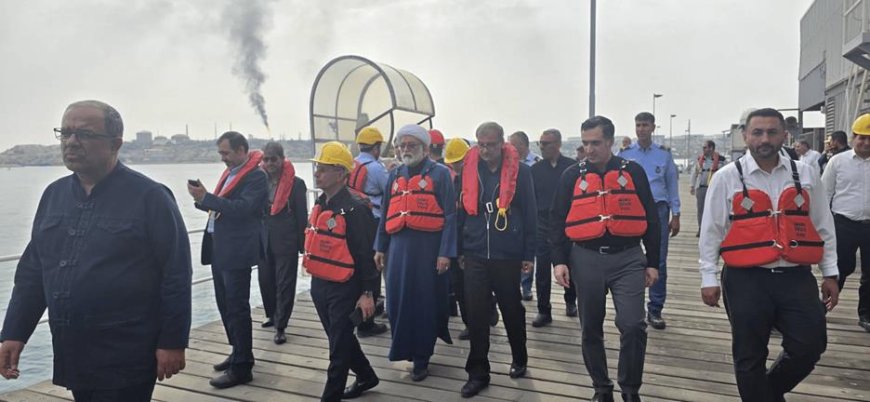 سفر برخی نمایندگان به جزیره خارک